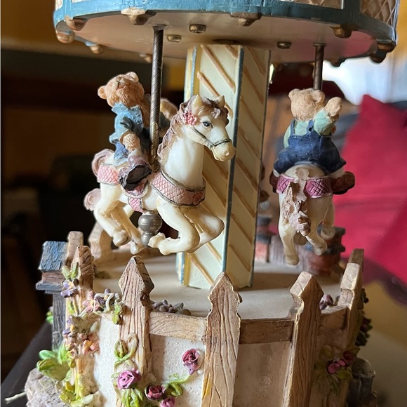 Vintage Musical Bear Merry go round - Picture 1 of 7